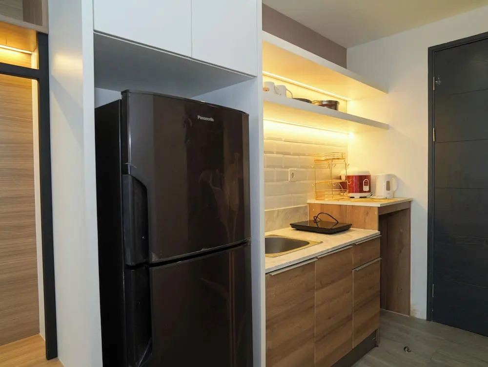 Chic Brown Touch Studio At Apartment Collins Boulevard