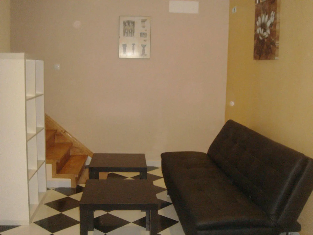 DownTown Guest House