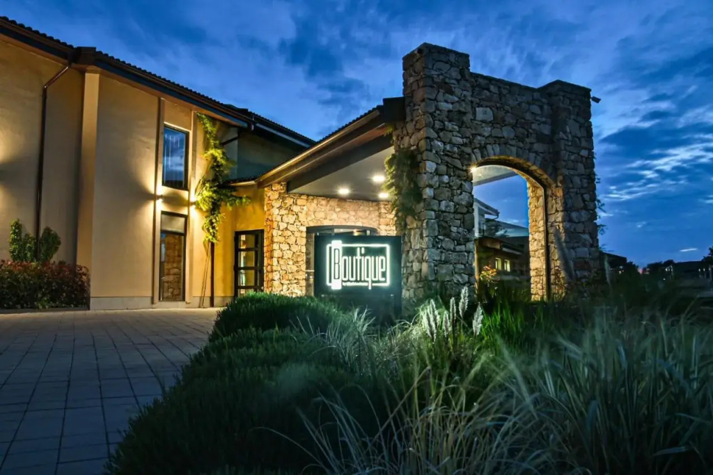 Hotel Boutique by BlackSeaRama Golf, Small Luxury Hotels of the World