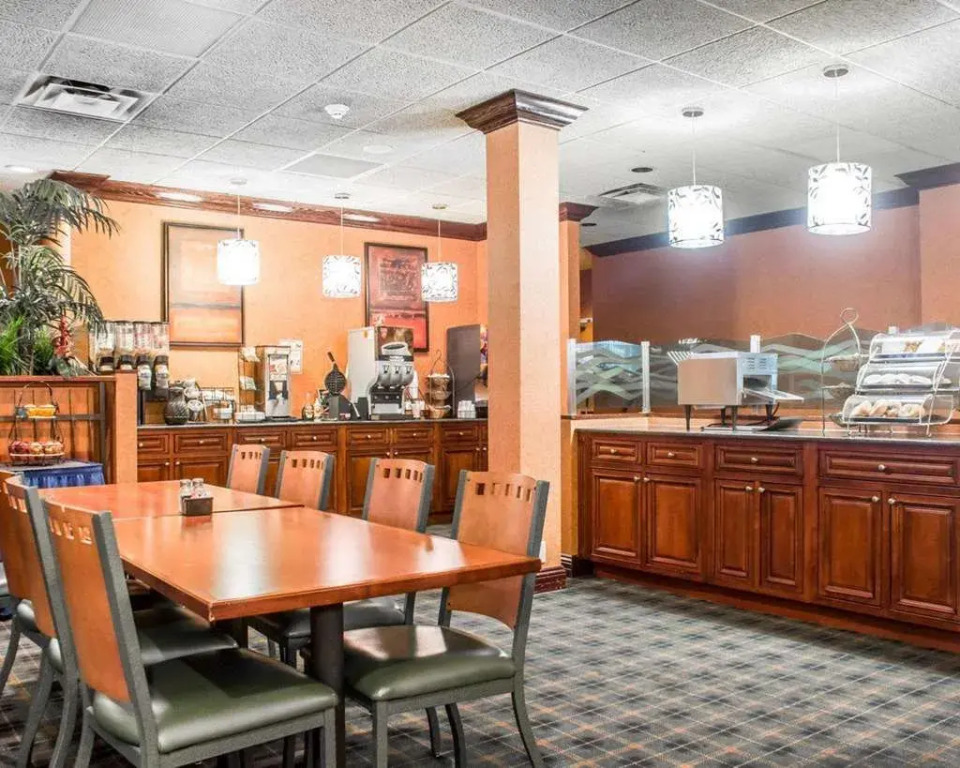 Clarion Inn & Suites Fairgrounds