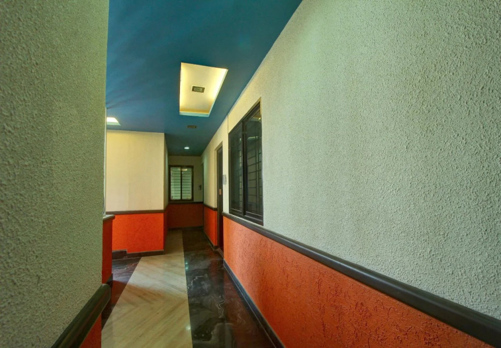 OYO 11387 Hotel Kozy Rooms