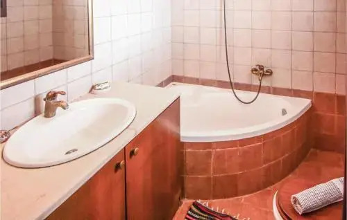 Holiday Home Finikia With Hot Tub I