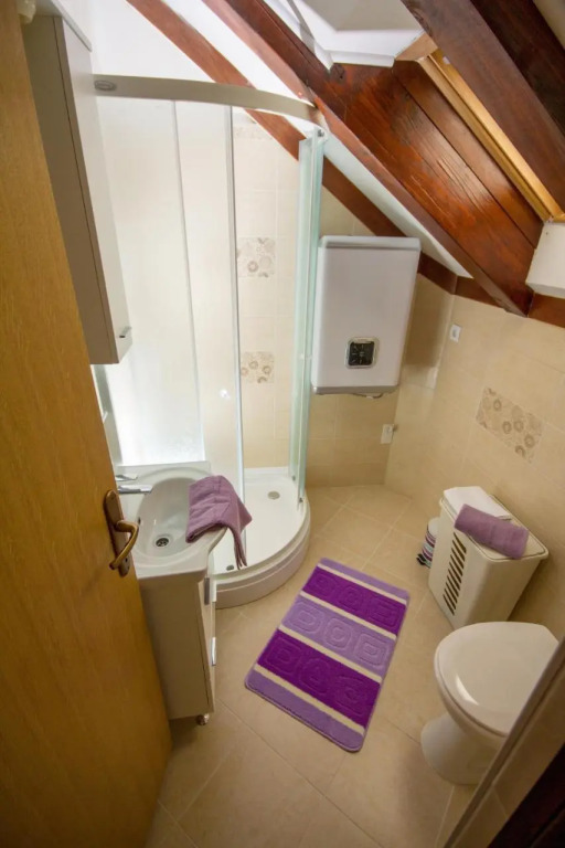 Apartment Niko Kaštel Stari