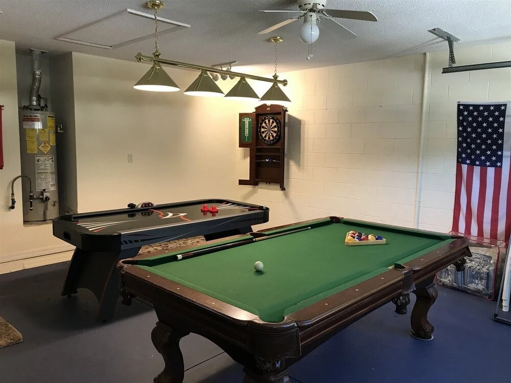 Stunning 4 Bed, 3 Bath Villa With Southwest Facing Pool and spa - 503