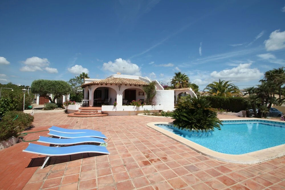 El Barraco - sea view villa with private pool in Moraira