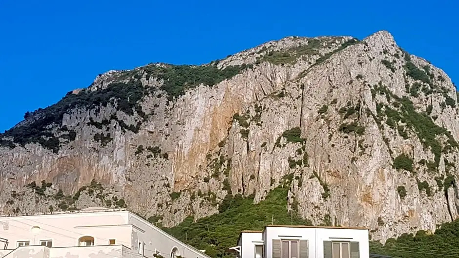 Acquaviva 31