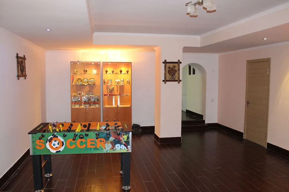 Diligence Hotel & restaurant