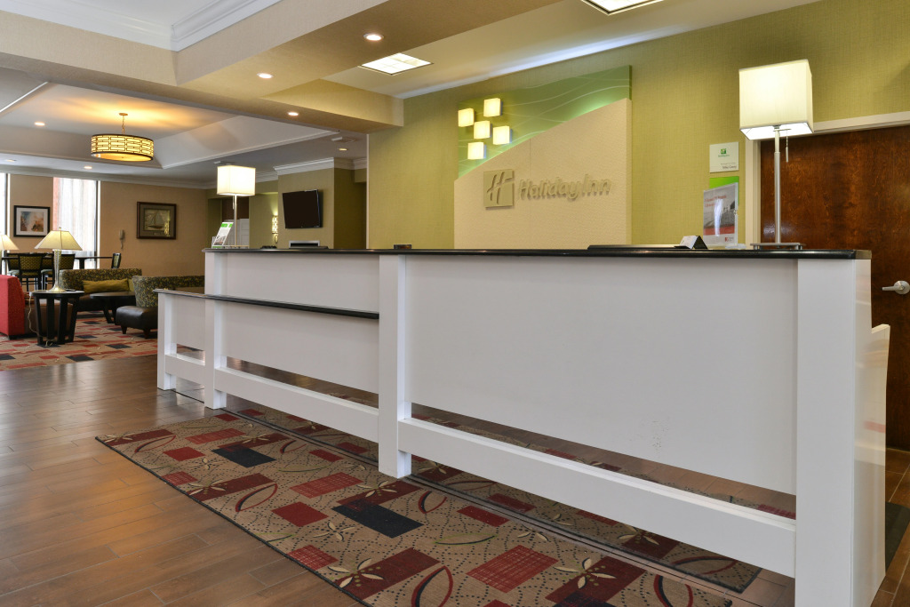 Holiday Inn New London by IHG
