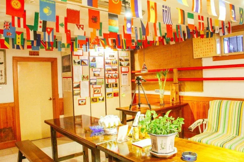 Xindeqing Youth Hostel
