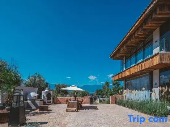 Mu Yun Ting Feng・360° Sea View, Cangshan Sunset Cloud Breeze Resort (Dali Erhai Store)