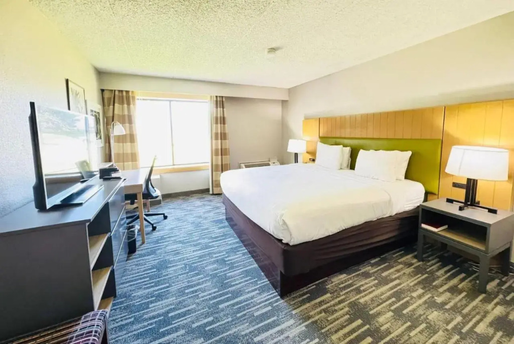 Hampton Inn Lincoln Airport I8