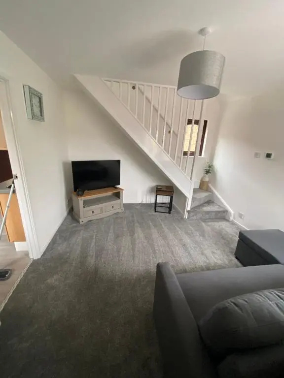 Beautiful Location One Bedroom Residential Home
