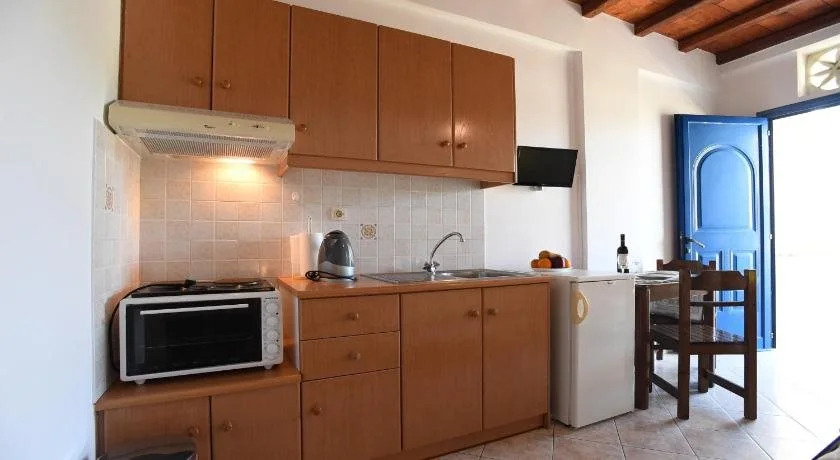 Nostos Beachfront Apartments & Studios