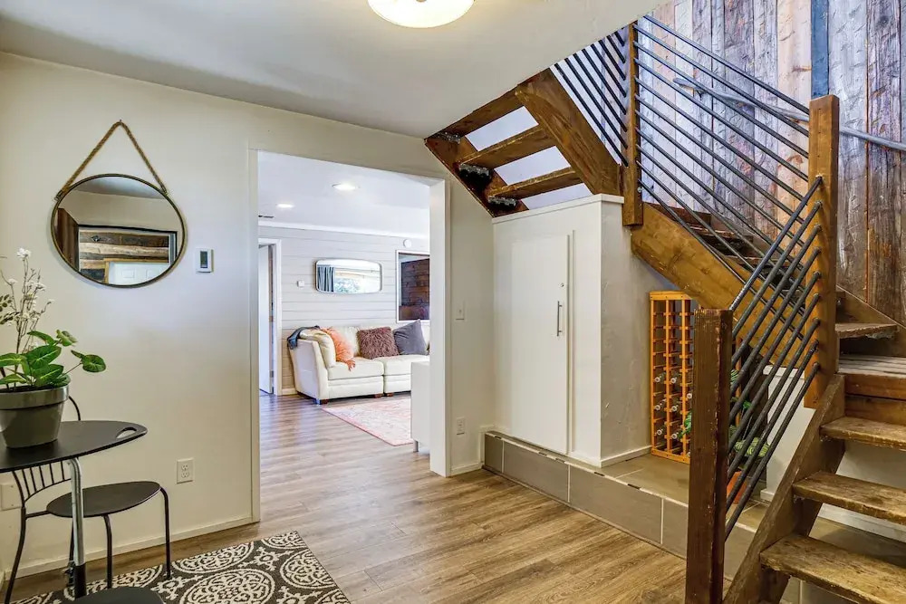 Quiet Alma Home w/ Deck - 20 Mi to Breckenridge!