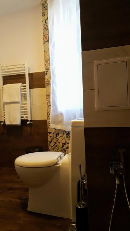 Apartment 15