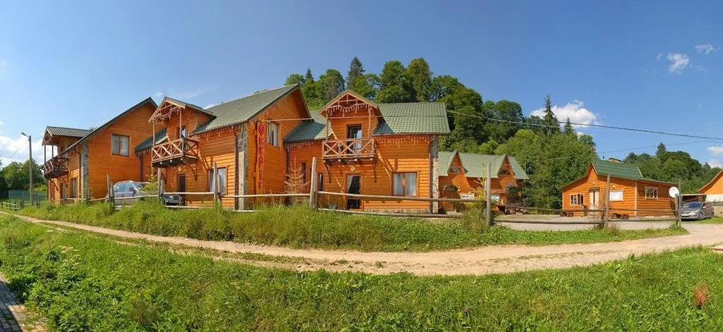 Готель Добрій