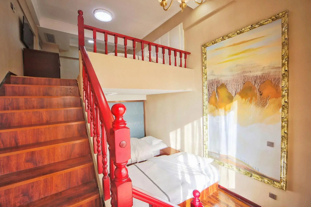 Haiyue Business Hotel ( Xiangyang New Wuzhong Wuyue Plaza Branch)