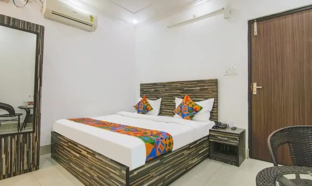FabHotel Shri Krishna Residency