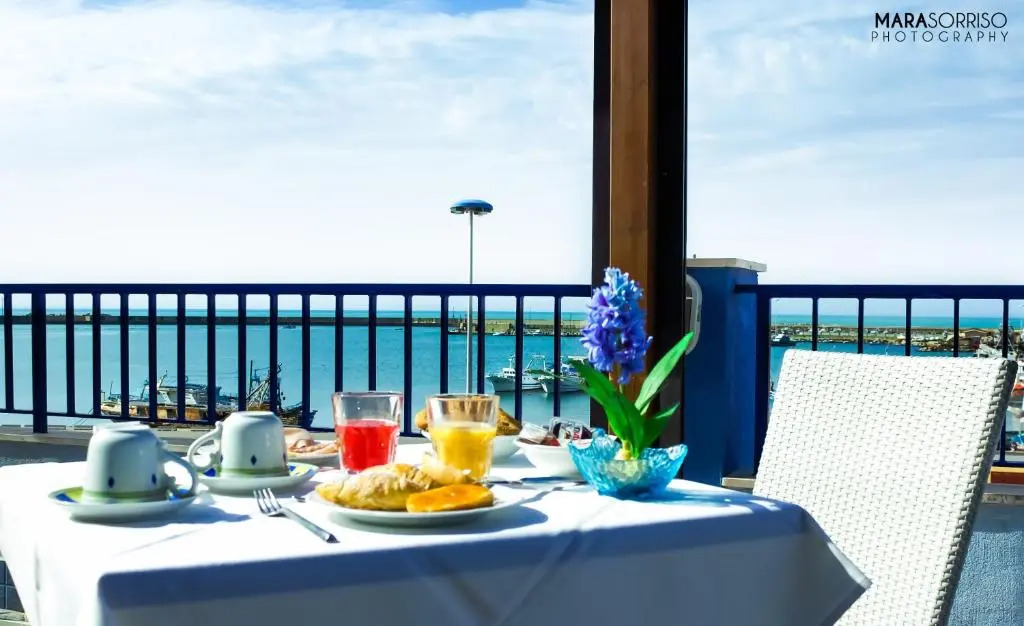 Hotel Al Faro