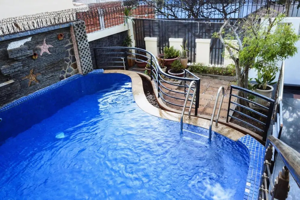 F5 Villa