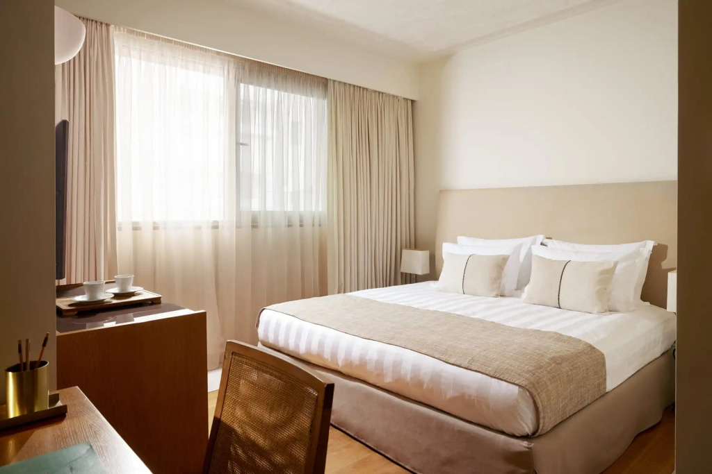 Daios Luxury Living