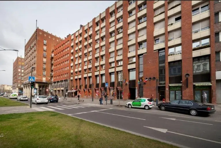 SparrOwl Apartments