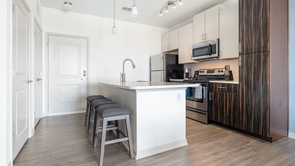 Landing Furnished Apartments - Maitland