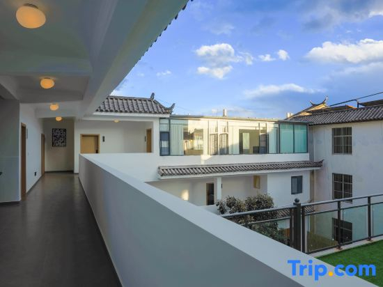 Lijiang static designer homestay