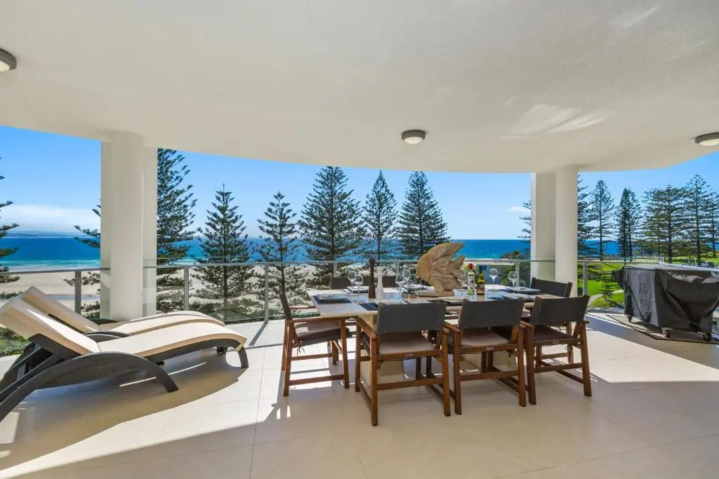The Garland at Rainbow Bay