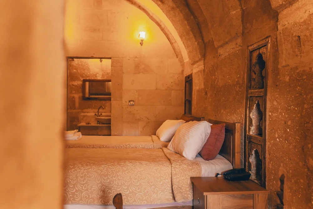 Zula Cave House