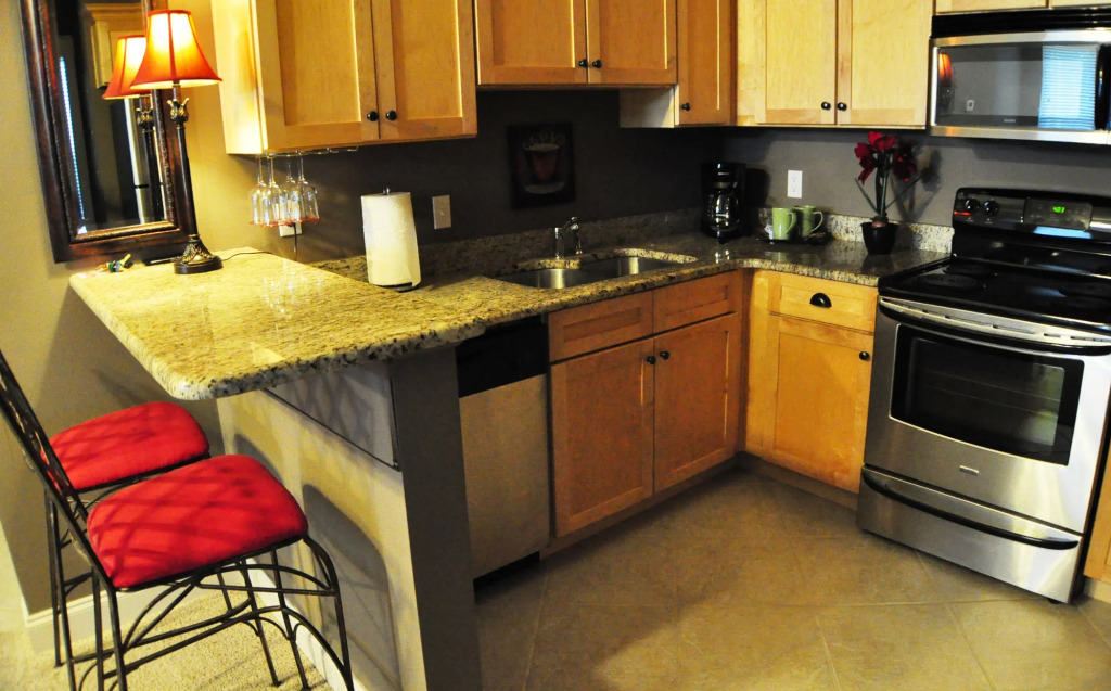 30-A Inn & Suites