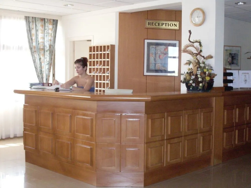 Harry's Hotel
