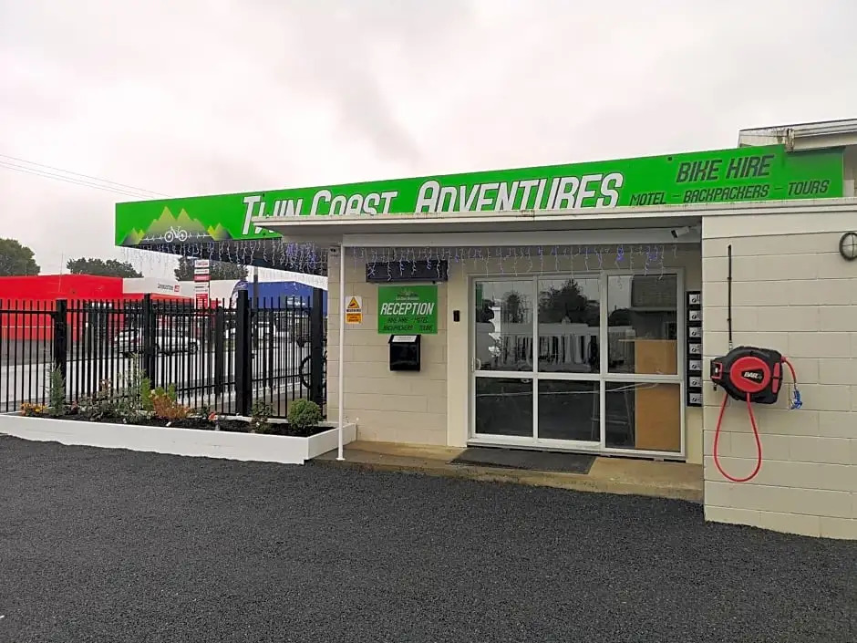 Twin Coast Adventures Motel & Cycle Hire