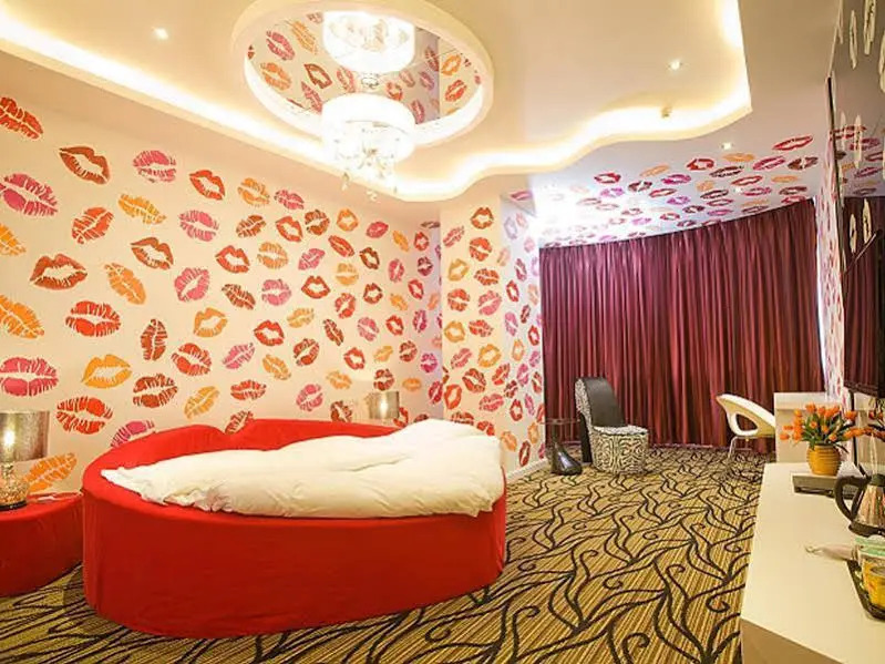 Guiin Homing Hotel