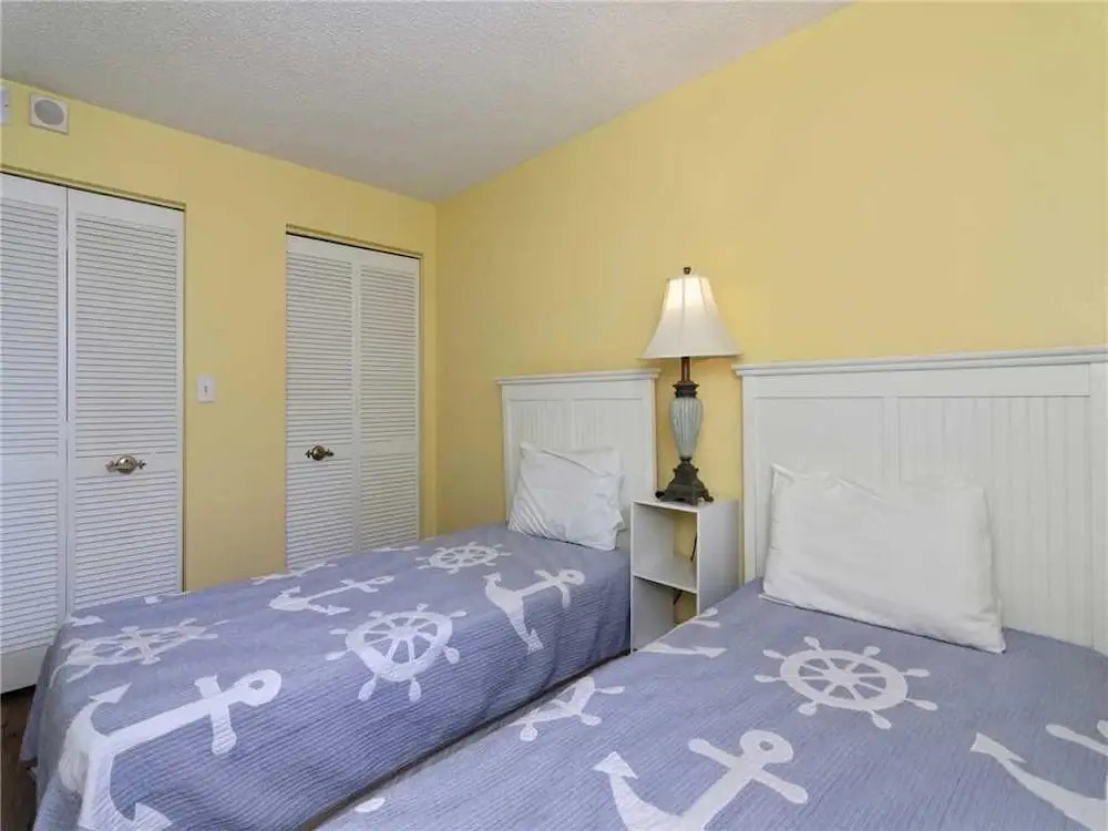 Regency Towers 403 - Three Bedroom Condo
