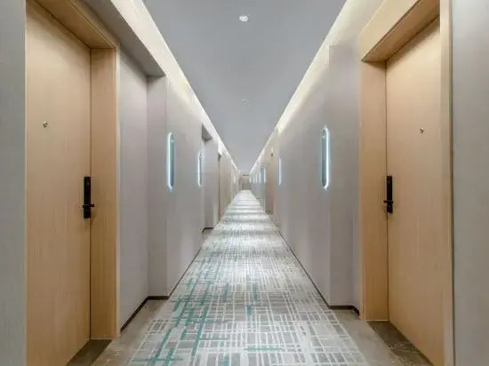 Country Inn & Suites by Radisson,  Urumqi Convention and Exhibition Center Wuyue Plaza Hotel