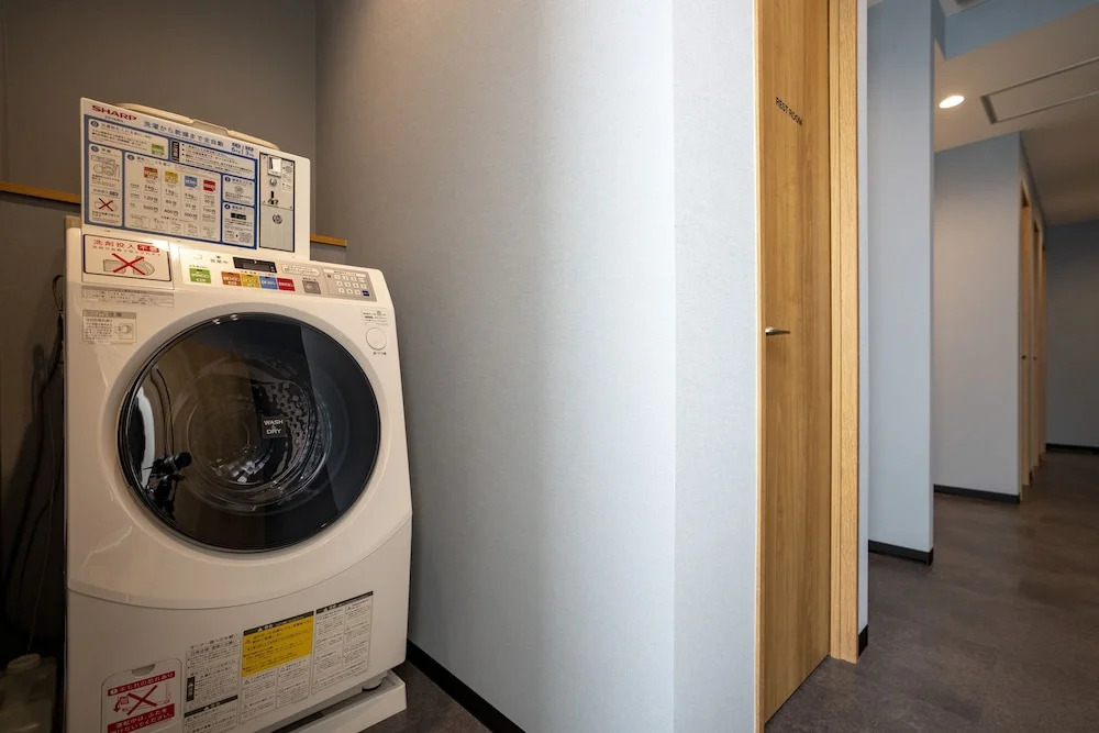 R9 Hostel Tochigi Ekimae - Male Only