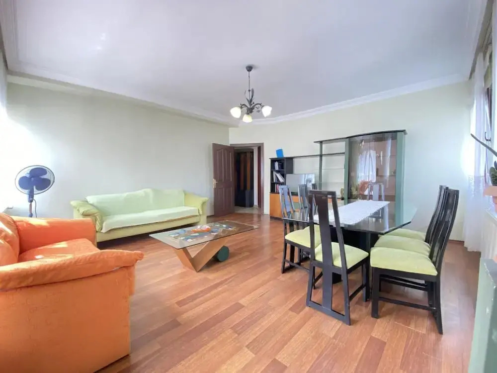 Superb Flat Close to Cevahir Mall in Sisli