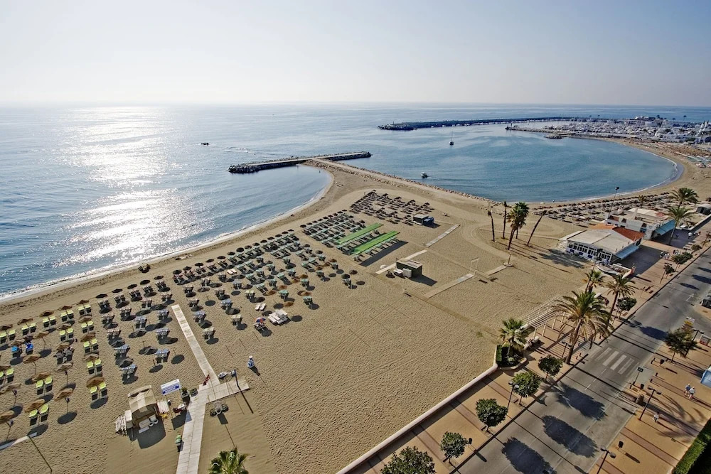 Caleyro Boutique Apartments - "Parking incluido"