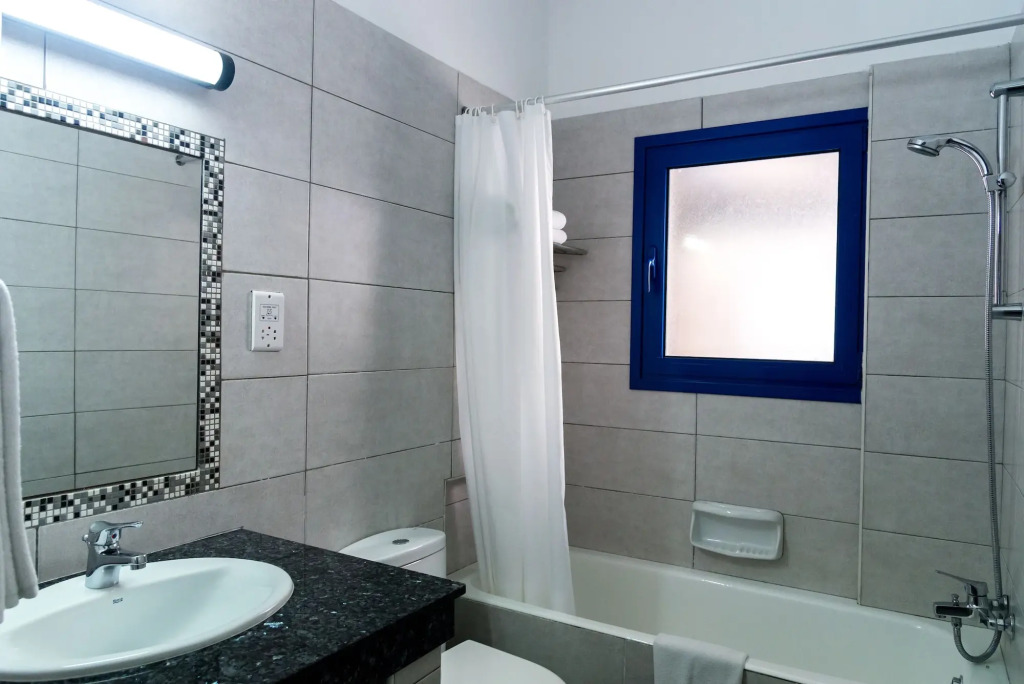 Kefalos Damon Hotel Apartments