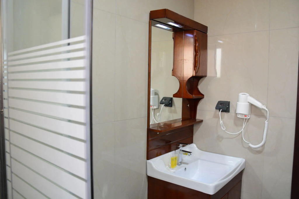 Aljamal Hotel