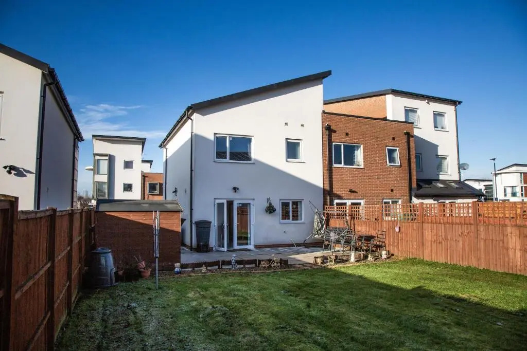 Rest&Recharge at Rylance House by the Etihad Stadium (3 Bedroom, 2.5 Bathroom, Free Parking)