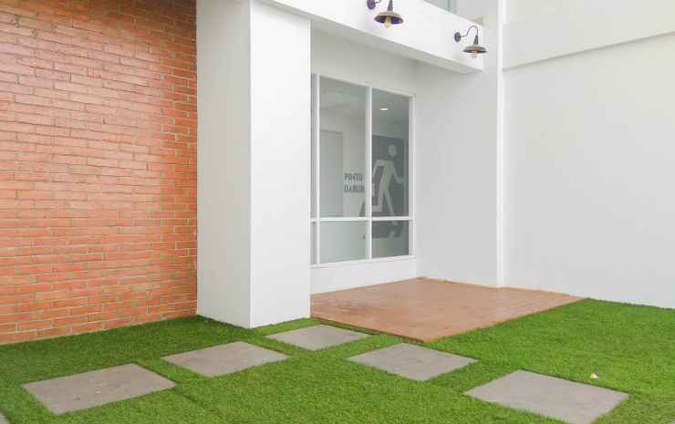 Pleasant Studio near Station at Patraland Urbano Apartment By Travelio