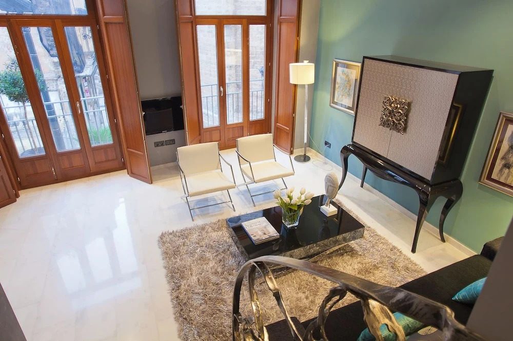 Micalet Apartments by Home Club