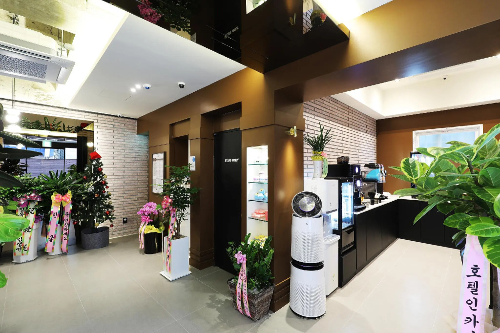 Hotel In Modern