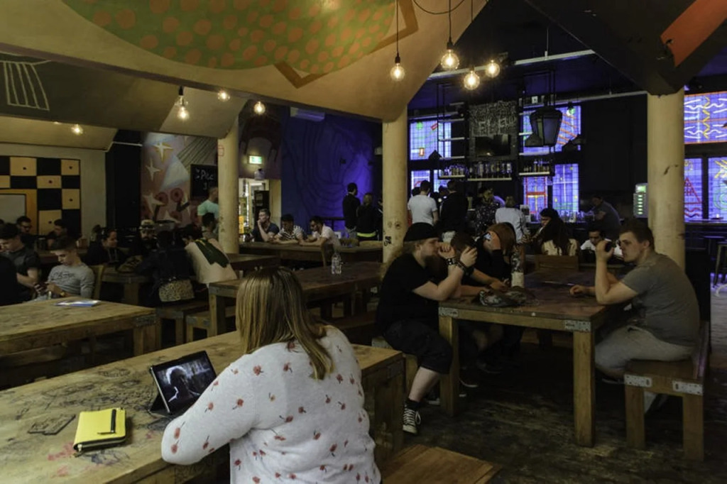 Hans Brinker Hostel Amsterdam