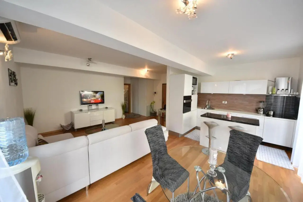Apartment Eva