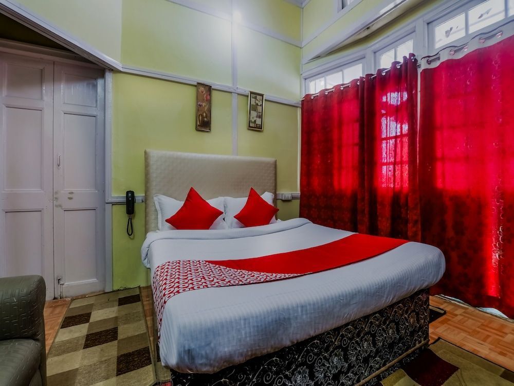 OYO 17225 Hideaway Heritage