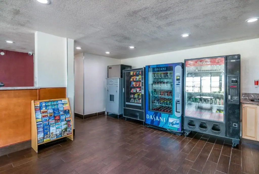 Super 8 Palmdale