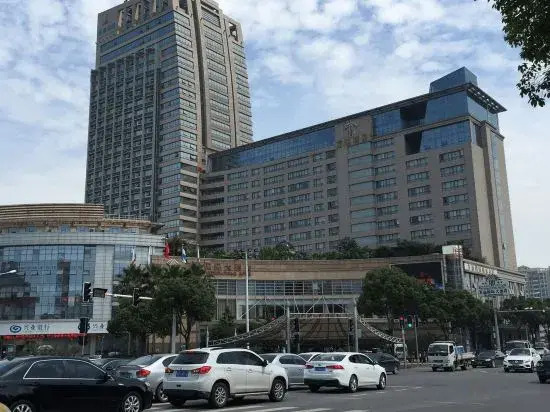 Taizhou Fangyuan Hotel Apartment